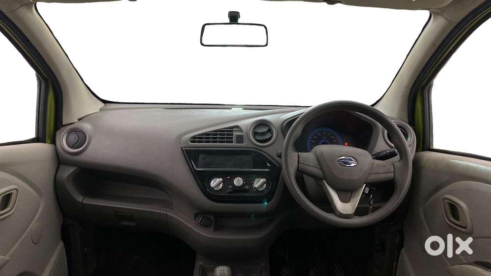 Datsun Redigo T Option, 2016, Petrol