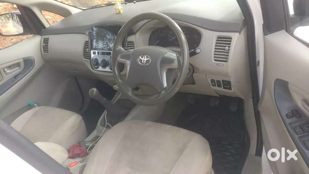 Toyota Innova 2015 Diesel Well Maintained Company Registered Car
