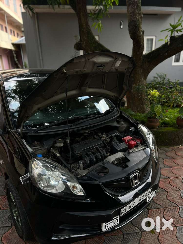 Honda Brio 2014 Petrol Well Maintained