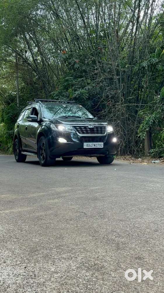 Selling My Xuv 500 With Mint Condition
