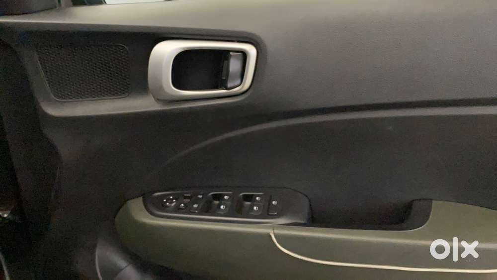 Hyundai Venue Sx Plus Turbo Dct, 2021, Petrol