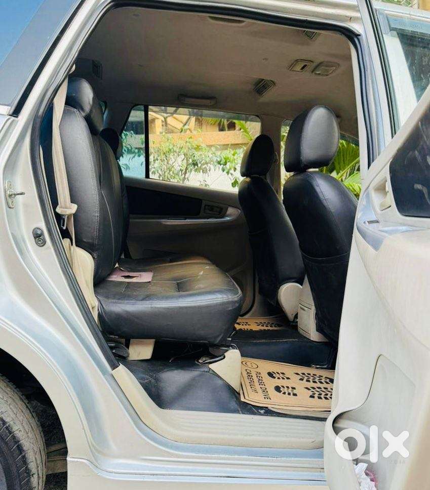 Toyota Innova 2.5 G (diesel) 7 Seater, 2012, Diesel