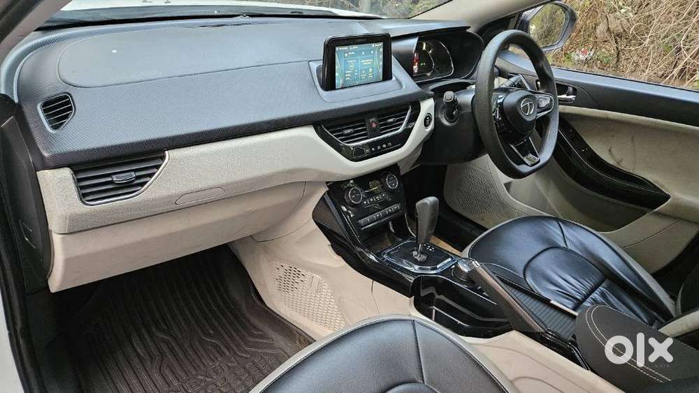 Tata Nexon Kraz Plus Amt, 2023, Petrol