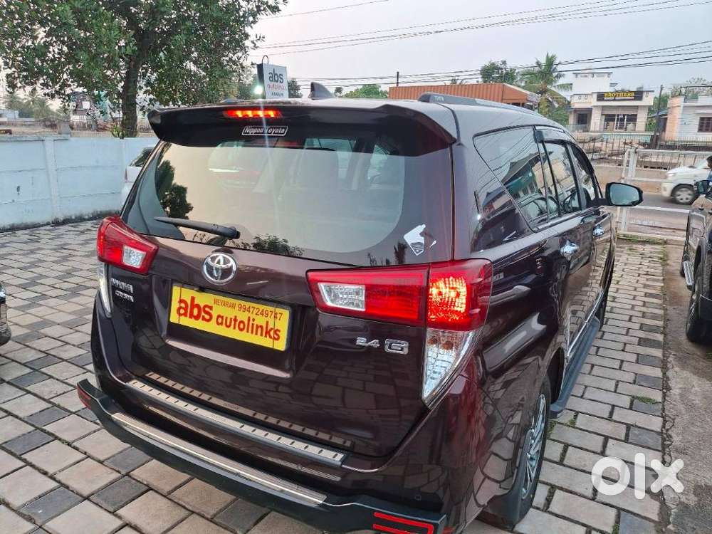 Toyota Innova Crysta [2020-ongoing] 2.4 Gx At 7 Str, 2022