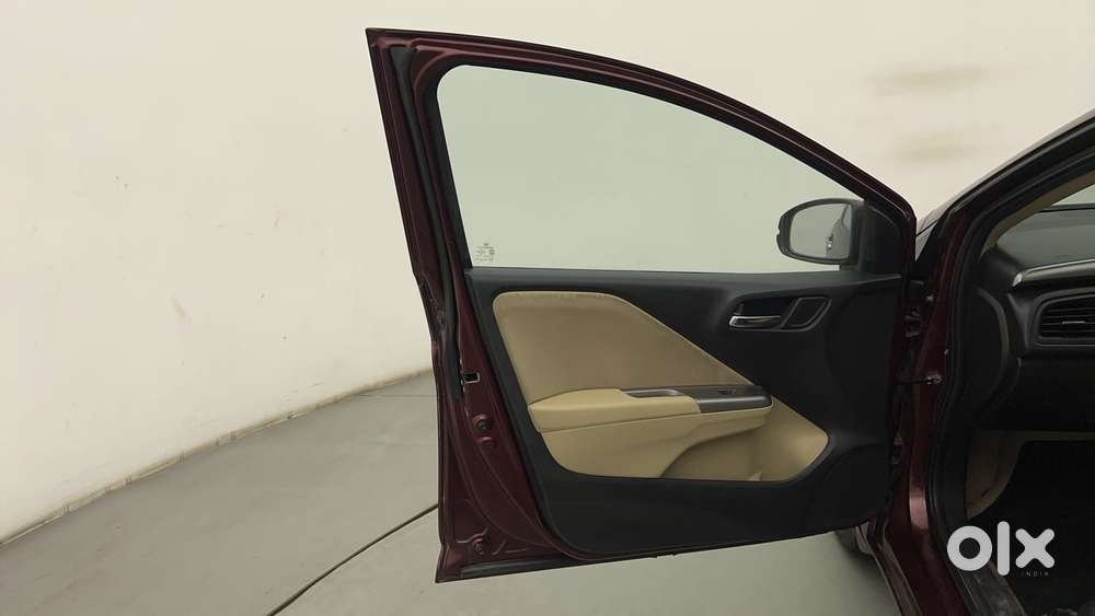 Honda City I-vtec S, 2015, Petrol