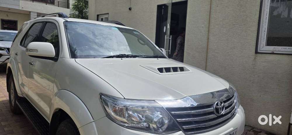 Toyota Fortuner 3.0 4x2 Mt, 2013, Diesel