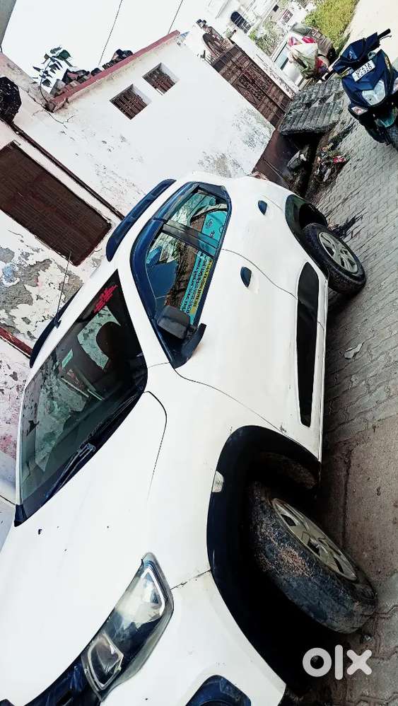 Renault Kwid 2016 Petrol Well Maintained