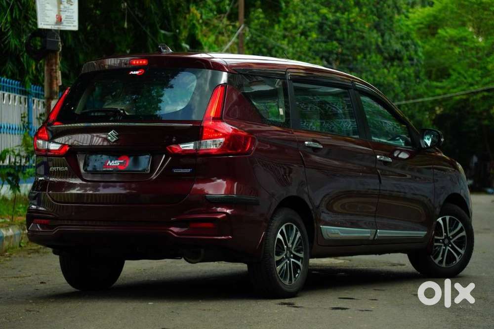 Maruti Suzuki Ertiga 1.5 Zxi Plus Shvs, 2022, Petrol