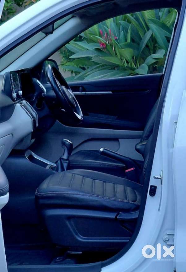 Kia Sonet Aurochs Edition 1.0 Petrol Imt, 2021, Petrol
