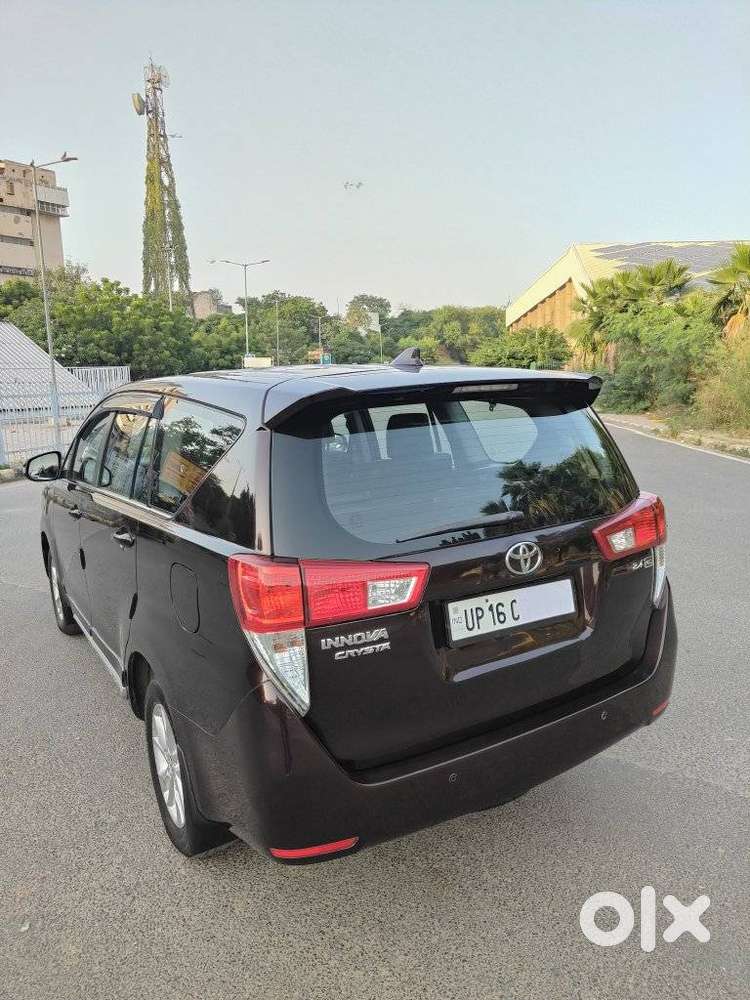 Toyota Innova Crysta 2.4 G Mt 7 Str, 2019, Diesel
