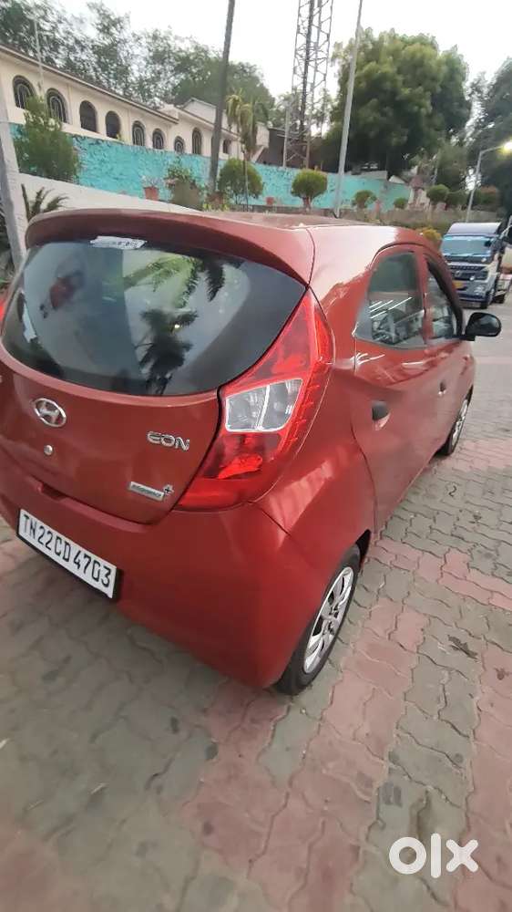 Hyundai Eon 2012 Petrol Well Maintained