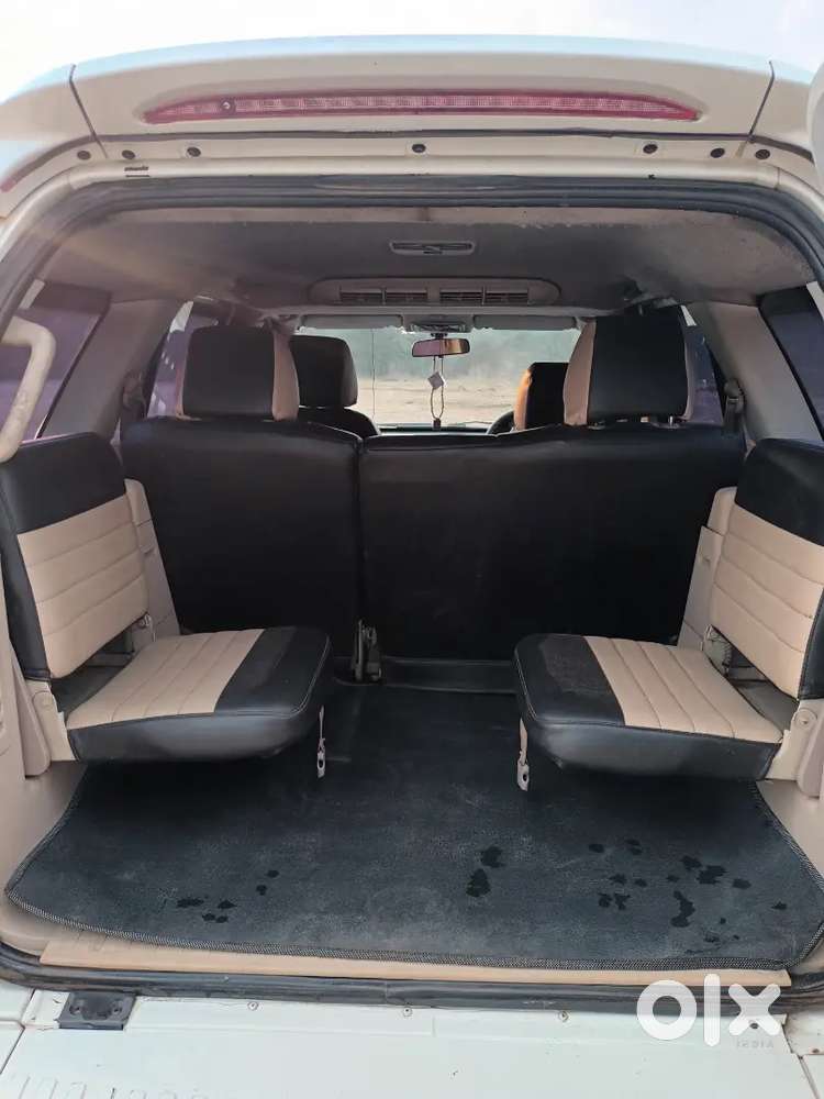 Tata Safari Storme 2013