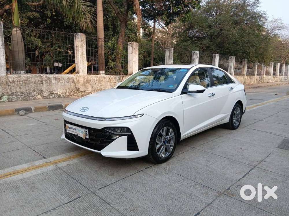 Hyundai Verna 1.5 Sx (o) Ivt, 2024, Petrol