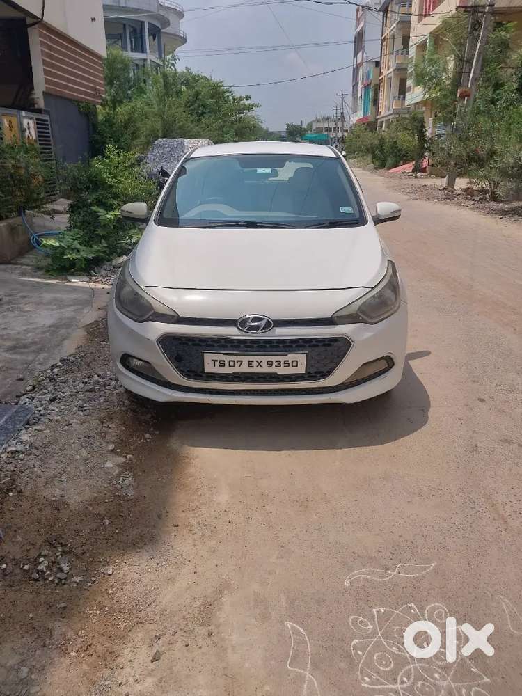 Hyundai I20 Asta 2016 Push Button Start