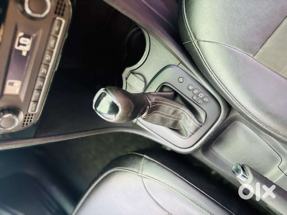 Skoda Rapid 1.0 Tsi Automatic, 2022, Petrol