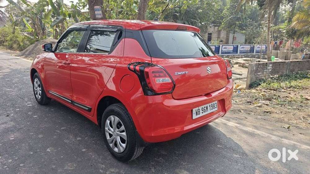Maruti Suzuki Swift Vxi + Manual, 2019, Petrol