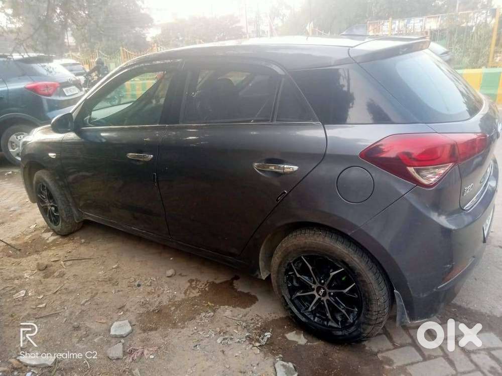 Brand New Condition Hyundai I20 Elite 2017 64k Km Driven Cng Fitted