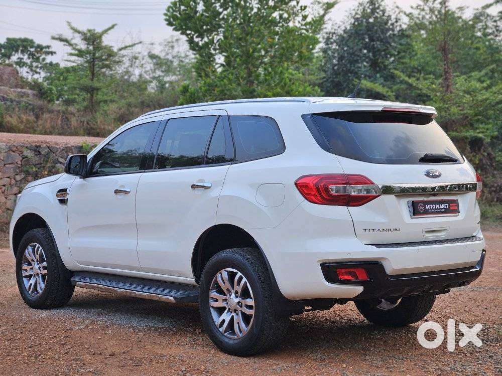 Ford Endeavour 3.2 Titanium At 4x4, 2016, Diesel