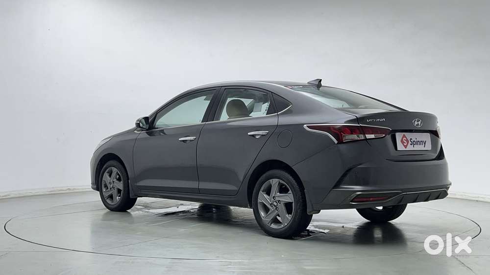Hyundai Verna 1.5 Sx Ivt, 2021, Petrol