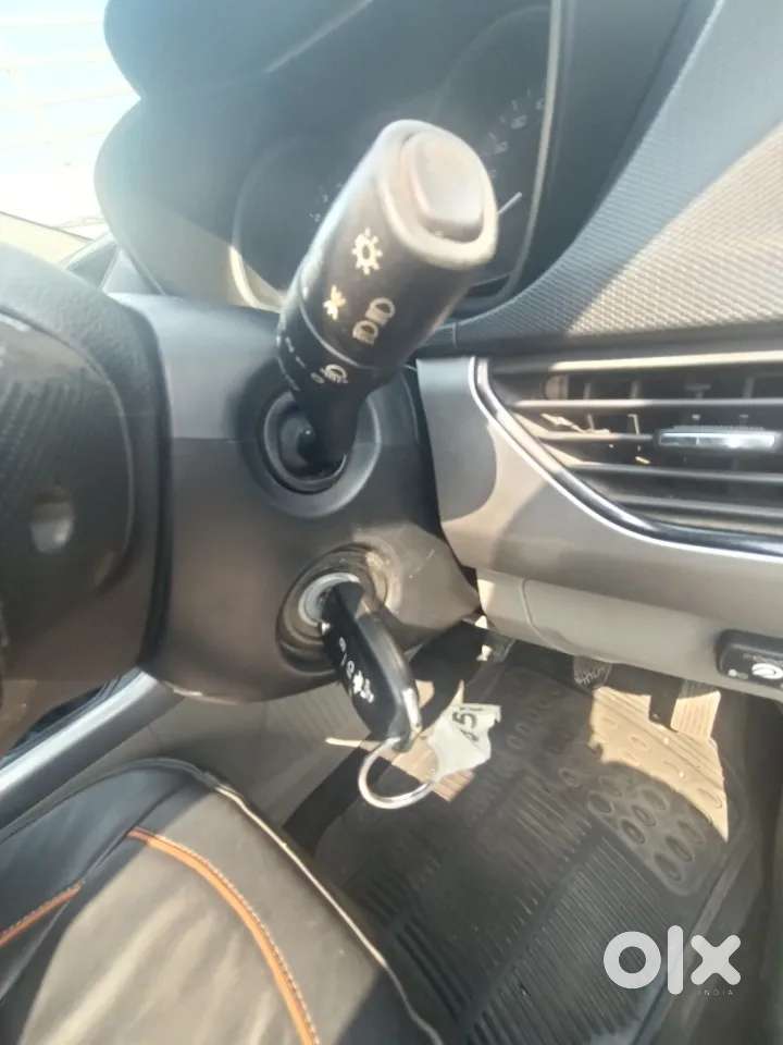 Tata Nexon 1.2 Revotron Xz, 2018, Petrol