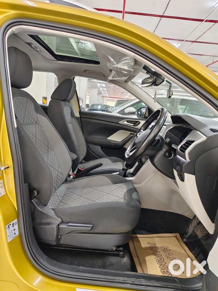 Volkswagen Taigun 1.0 Tsi Highline At, 2025, Petrol
