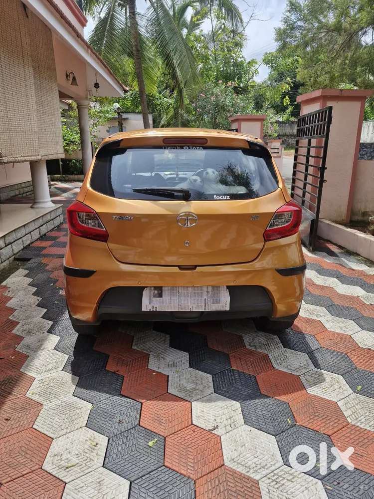 Tata Tiago Petrol Manual 2016 Car. Tn Reg. Chennai Residence Pref.