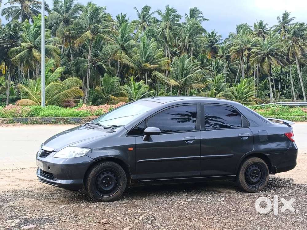 Honda City Petrol 2004