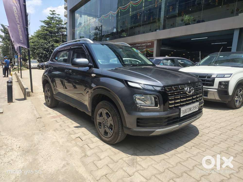Hyundai Venue S 1.2 Petrol, 2024, Petrol