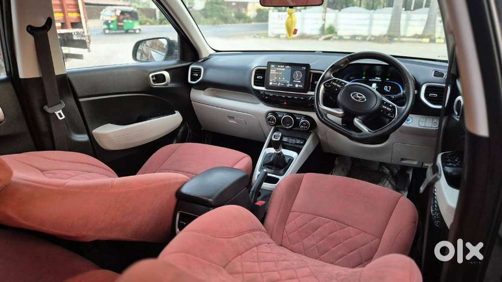 Hyundai Venue Sx Mt, 2023, Diesel