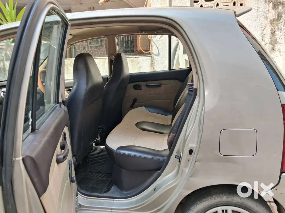 Hyundai Santro Xing Gls 2011