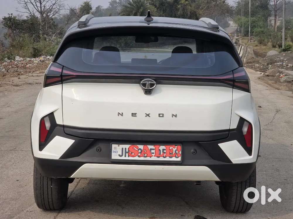 @t Bokaro Nexon Creative Plus Dt 2024 Diesel , Sunroof, Top Model