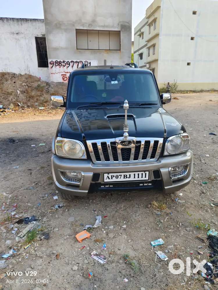 Mahindra Scorpio Classic 2012 Diesel 260000 Km Driven