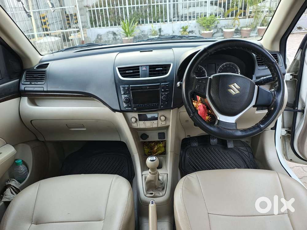 Maruti Suzuki Swift Dzire 1.2 Zxi Bsiv, 2013, Petrol