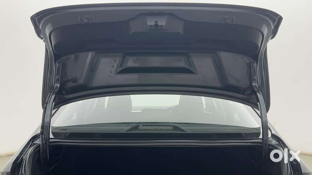 Volkswagen Virtus 1.0 Topline Tsi, 2022, Petrol