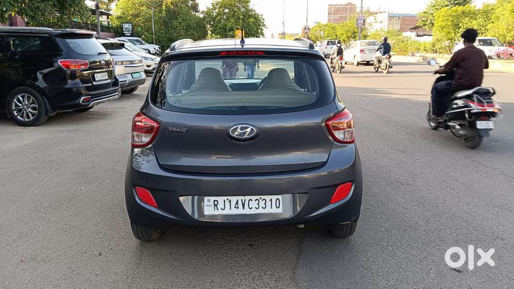 Hyundai Grand I10 Sportz1.2 Crdi, 2016, Petrol