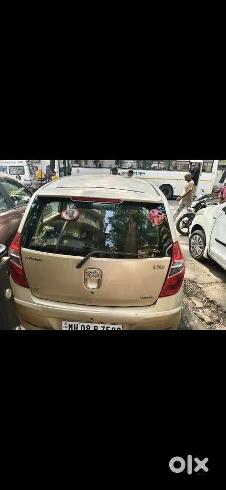 Hyundai I10 Sportz 2011 Km Driven. Green Tax Done