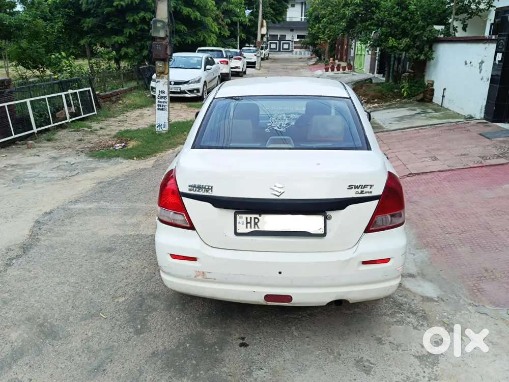 Maruti Suzuki Dzire Tour 2016