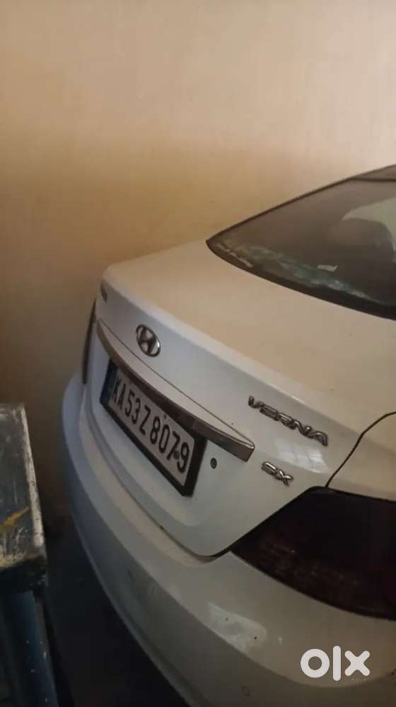Hyundai Verna 1.6 Sx 2012