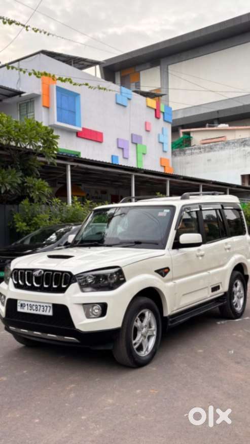 Mahindra Scorpio S10, 2017, Diesel
