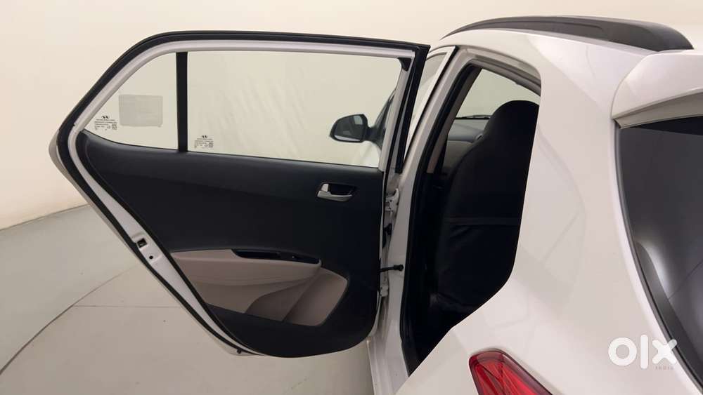 Hyundai Grand I10 1.2 Kappa Asta At Vtvt, 2015, Petrol