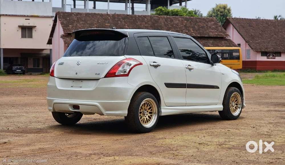 Maruti Suzuki Swift Vxi Optional, 2017, Petrol
