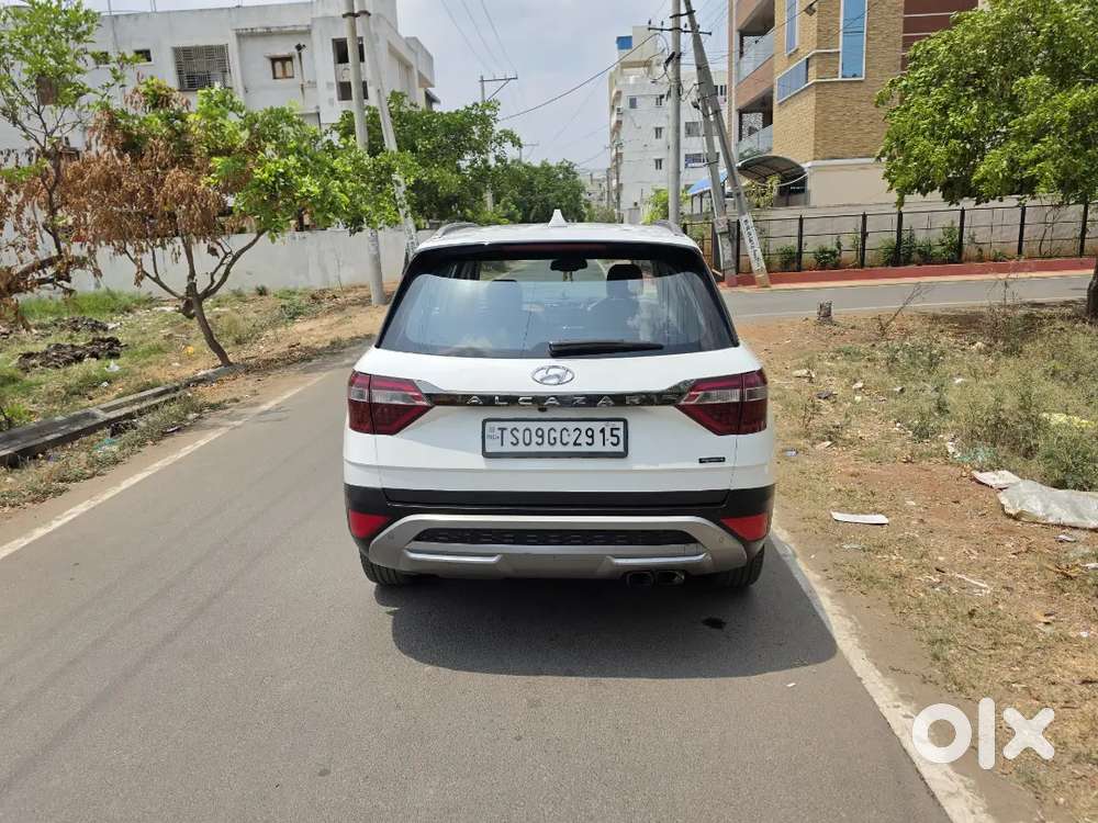 Hyundai Alcazar Signature 2023