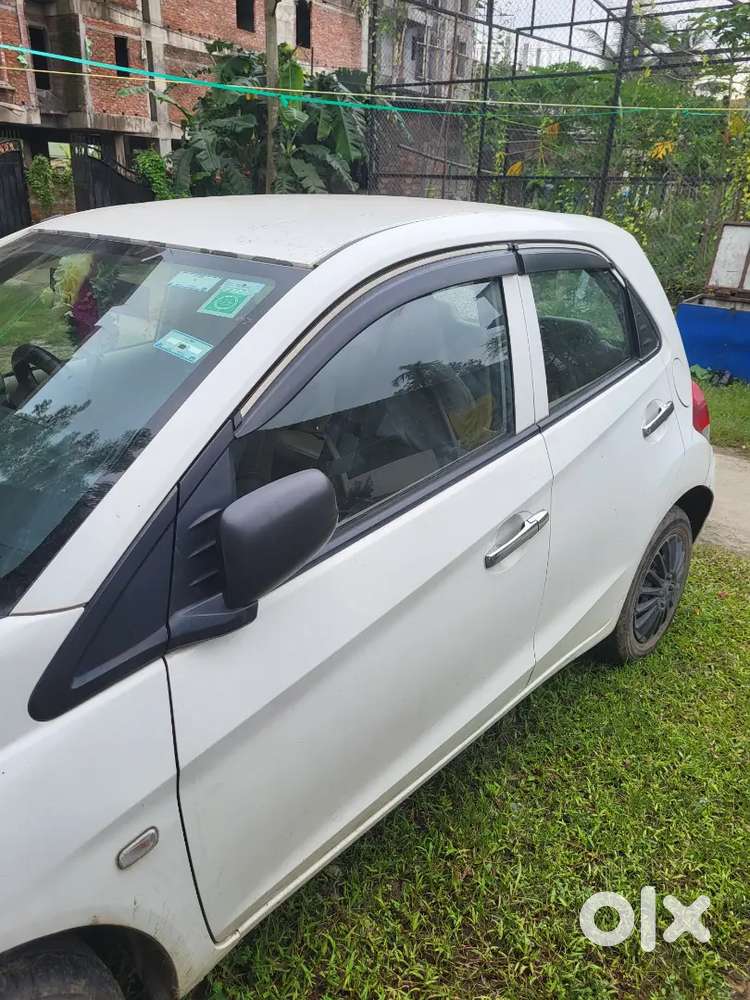 Honda Brio 2017 Petrol Well-maintained Car For Sale