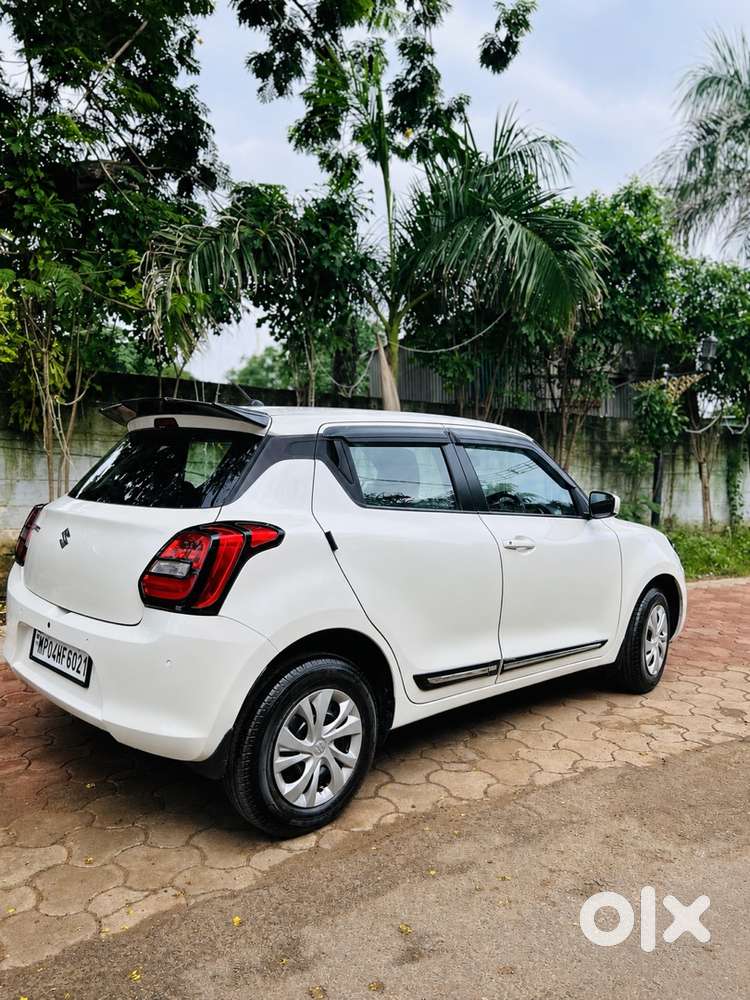 Maruti Suzuki Swift Petrol 2021