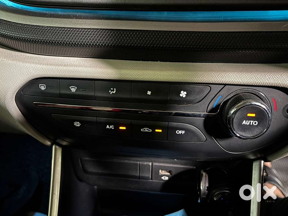 Tata Altroz -xz+ Plus Iturbo Ira ( Warranty Till 2027)