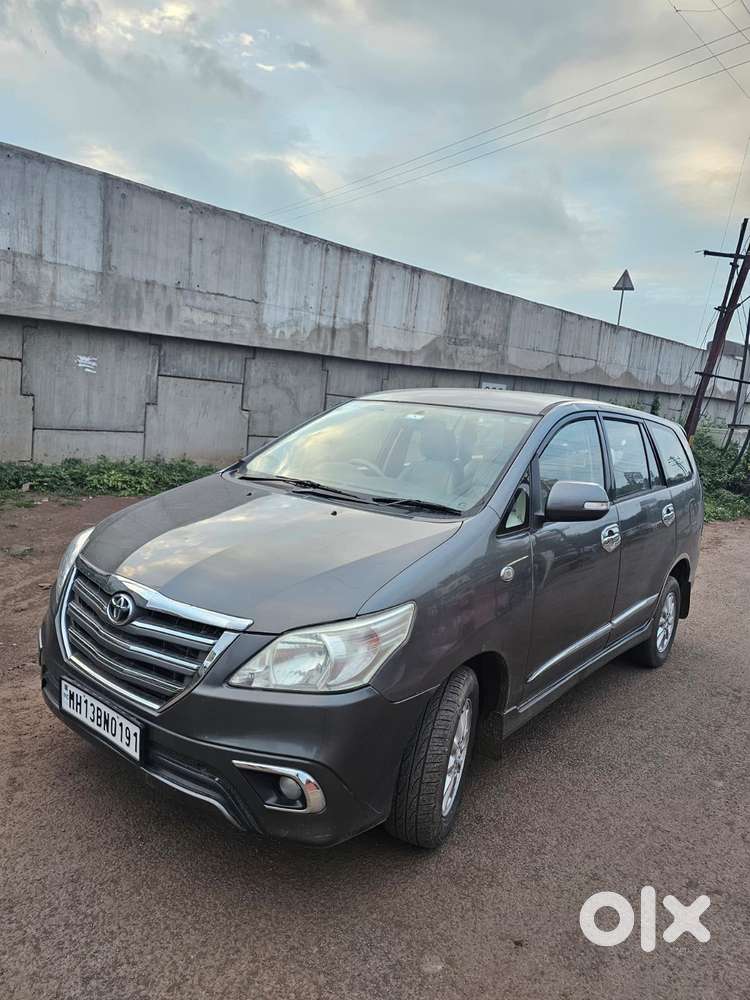 Toyota Innova 2.5 Vx 8 Str Bs-iii, 2013, Diesel