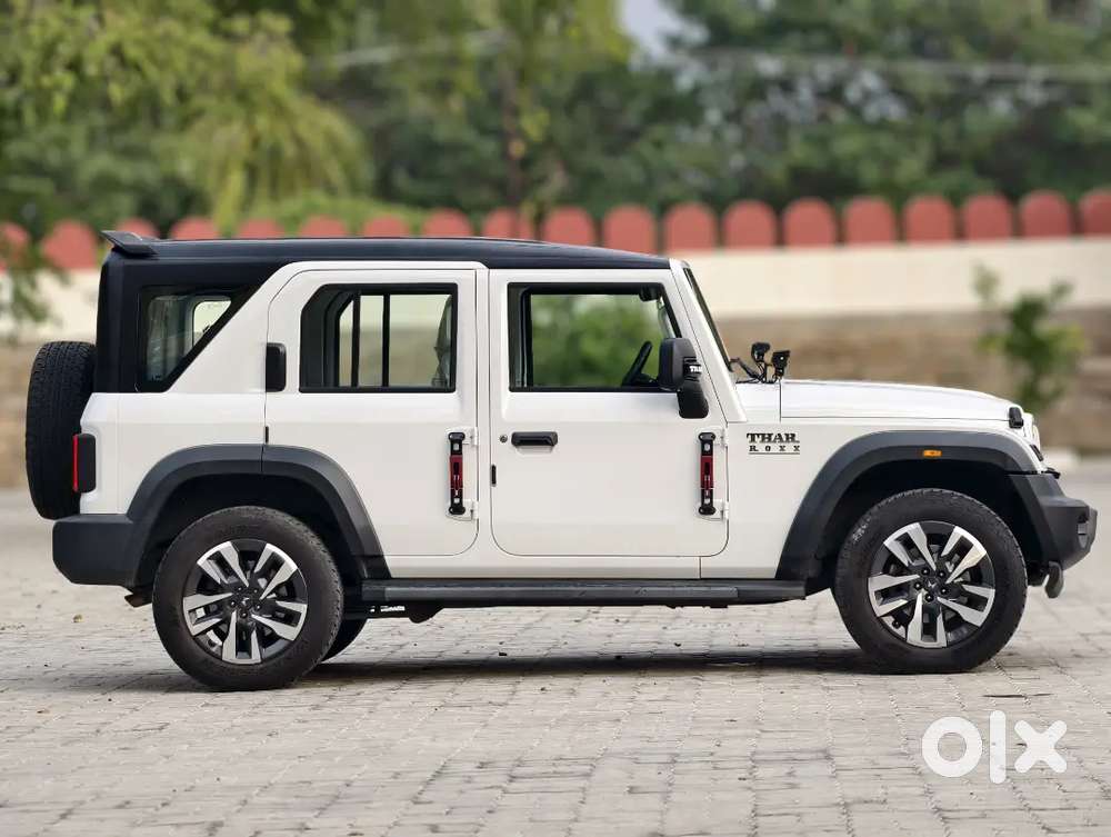 Mahindra Thar Roxx Ax7l 2025 Diesel Automatic Brand New Condition