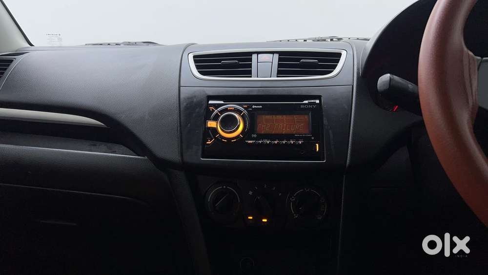 Maruti Suzuki Swift 1.2 Lxi (o), 2016, Petrol