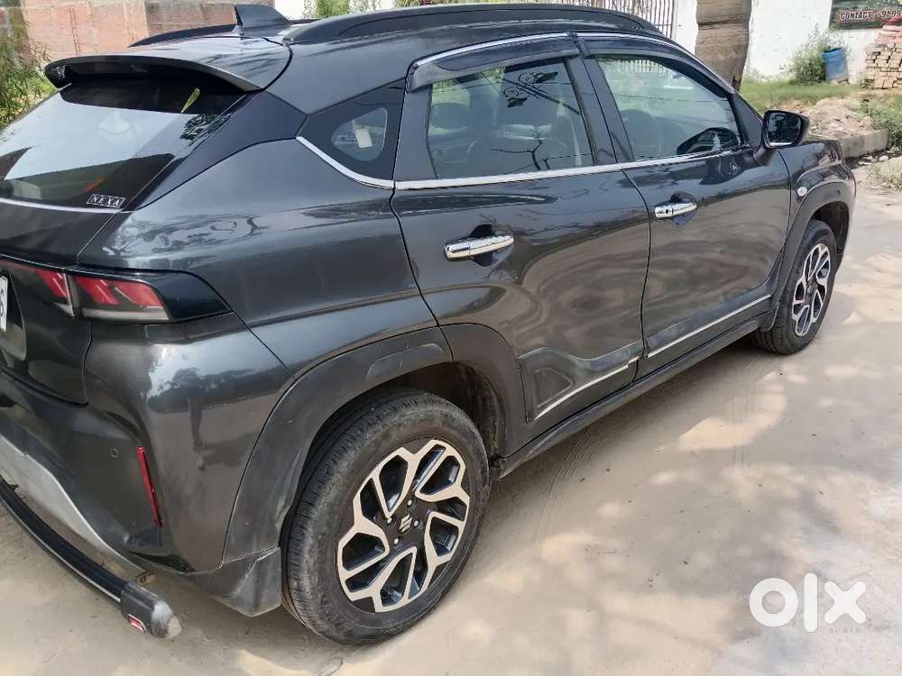 Maruti Suzuki Fronx Sigma 2025