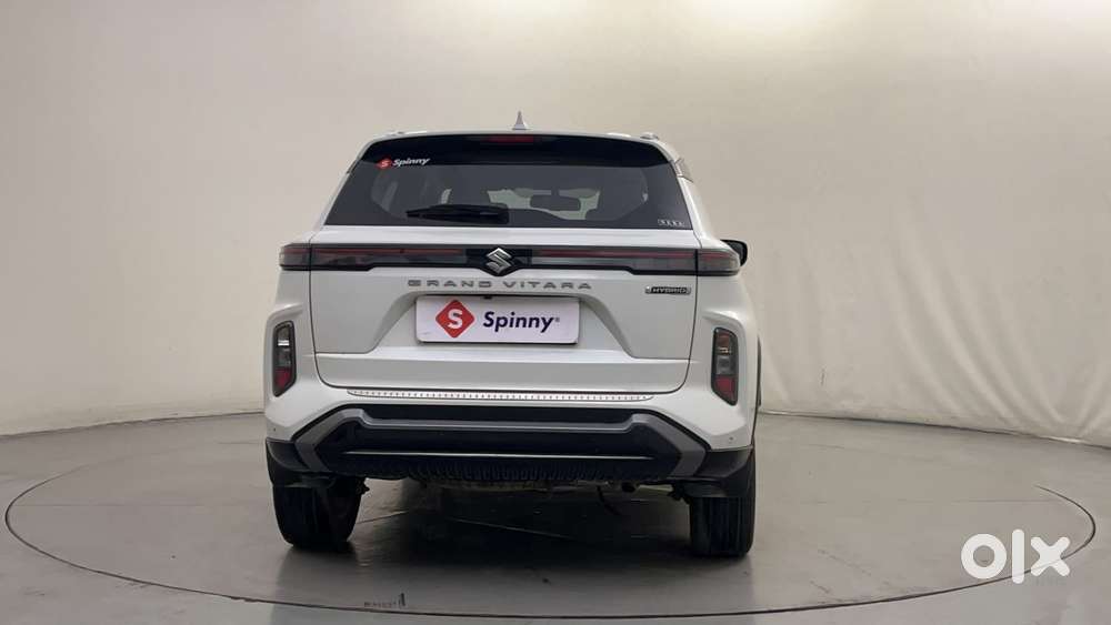 Maruti Suzuki Grand Vitara 1.5 Zeta Plus Intelligent Hybrid Ecvt, 20..